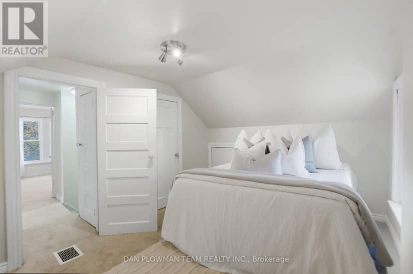 224 Arthur Street — photo 21 of 26
