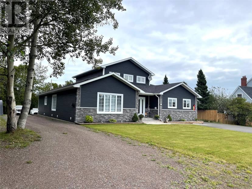 15 Twomey Drive — photo 2 of 40