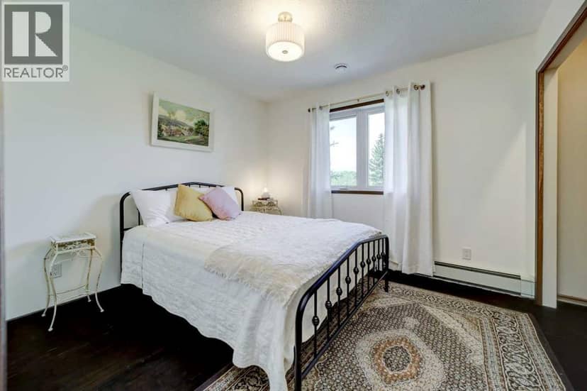 1070 Geddes Avenue — photo 36 of 40