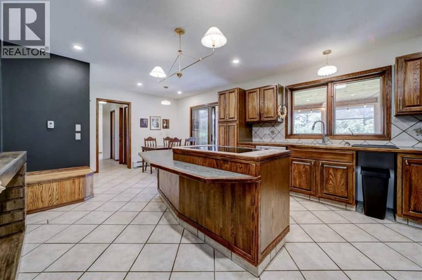 1070 Geddes Avenue — photo 19 of 40
