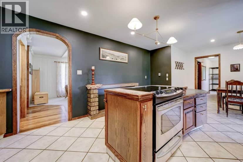 1070 Geddes Avenue — photo 20 of 40