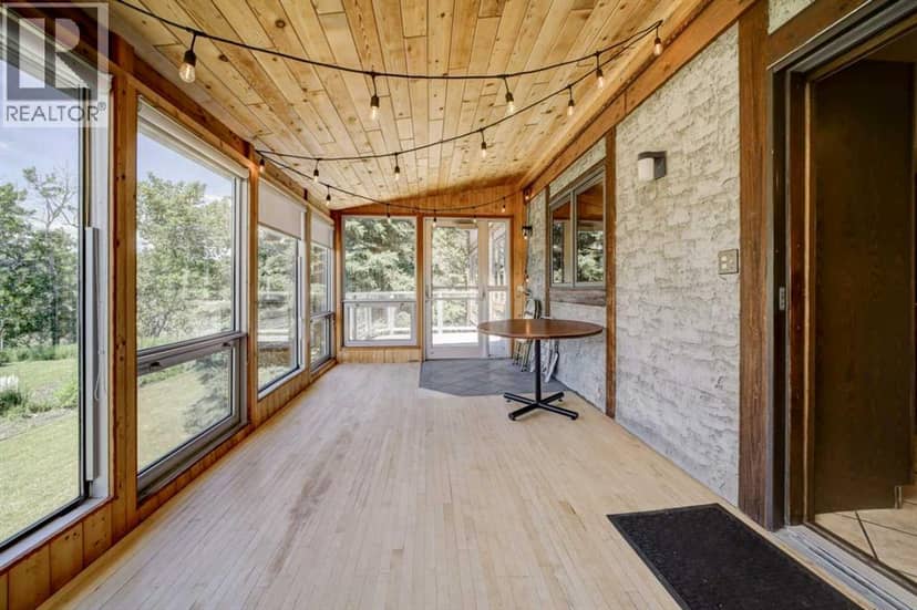 1070 Geddes Avenue — photo 23 of 40