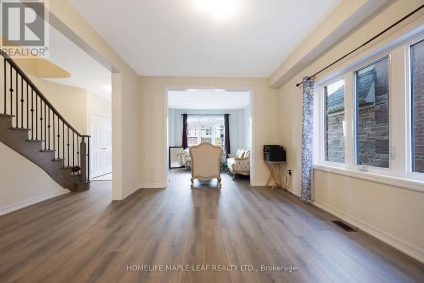 244 Warden Street — photo 10 of 40