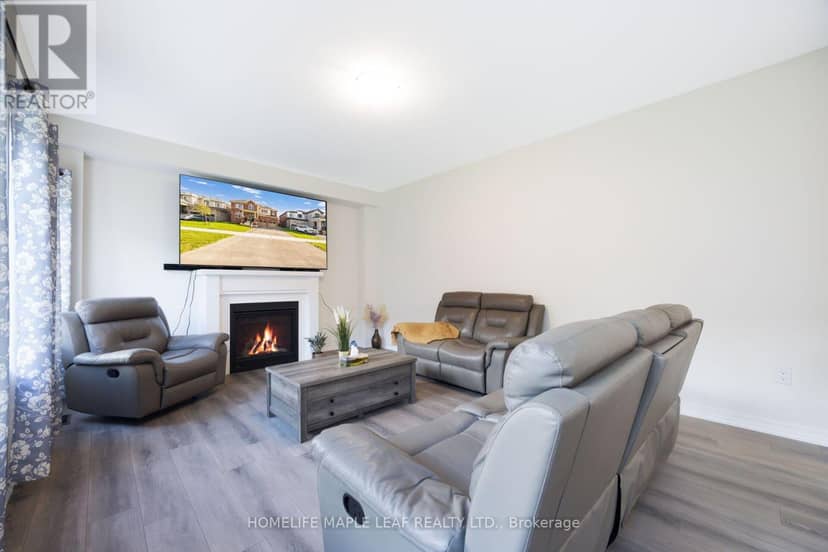 244 Warden Street — photo 12 of 40
