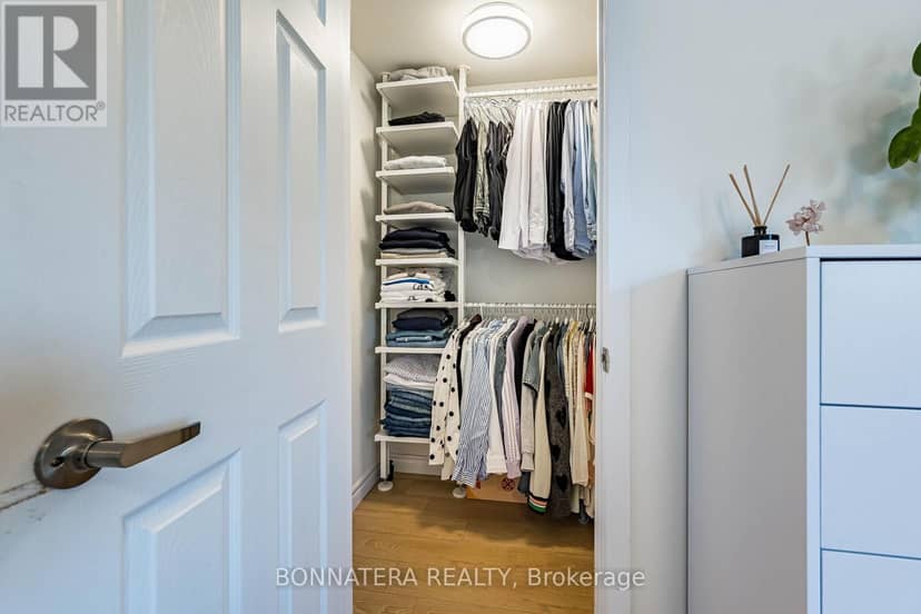 2097 Marine Drive — photo 25 of 40