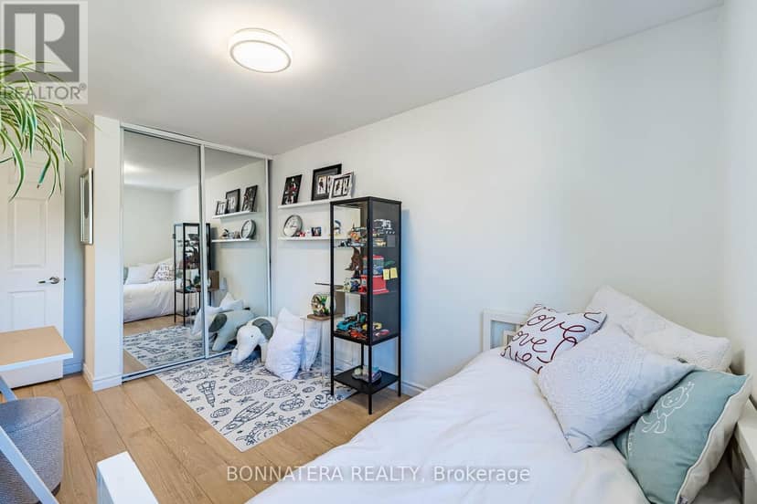 2097 Marine Drive — photo 34 of 40