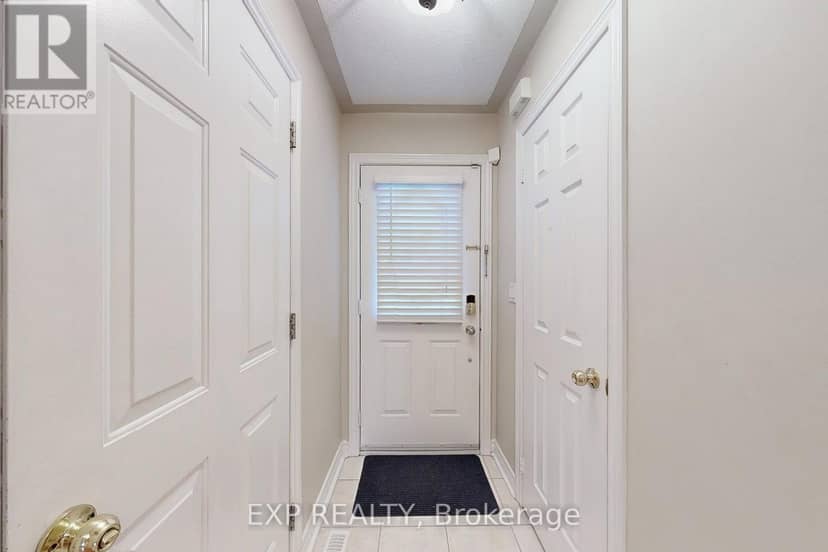 36 - 21 Eastview Gate — photo 9 of 27