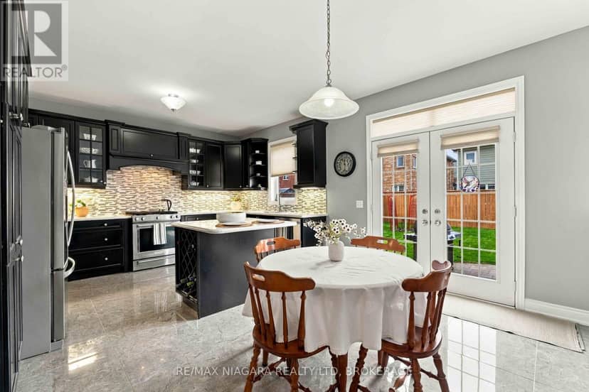 15 Fox Grape Road — photo 17 of 40