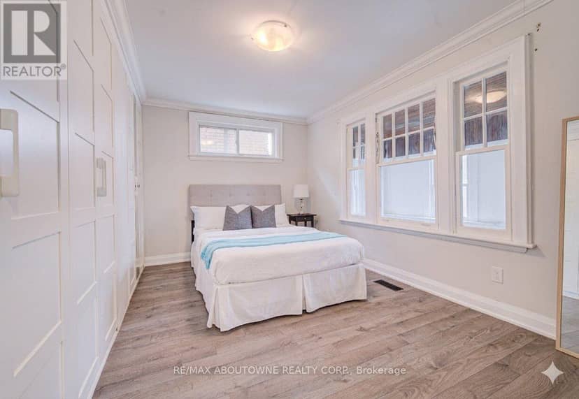227 East 23rd Street — photo 16 of 34