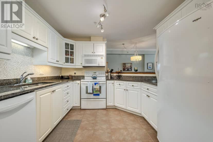 216 36 Southgate Drive, Bedford, photo 8