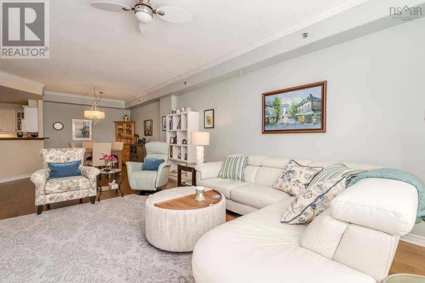 216 36 Southgate Drive — photo 31 of 40
