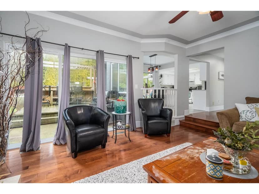 2237 MOUNTAIN DRIVE, Abbotsford, photo 2