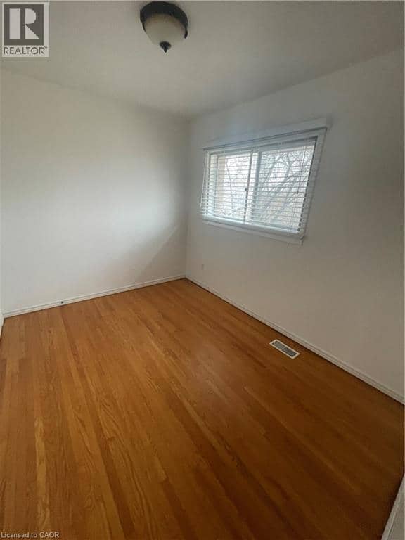 124 AVALON Place — photo 12 of 30