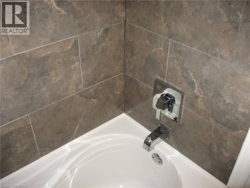 124 AVALON Place — photo 15 of 30