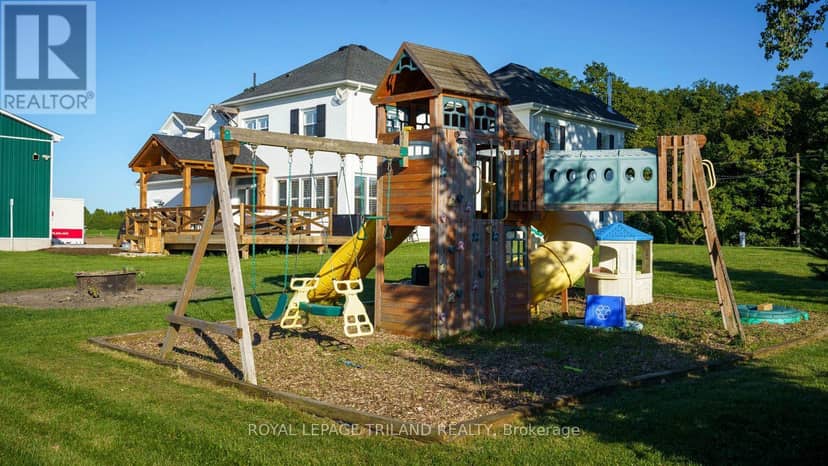 11688 Charlton Drive — photo 37 of 40
