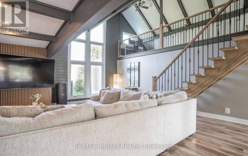 150 Finley Road — photo 14 of 40