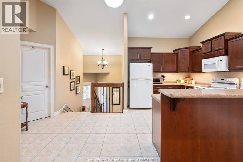 99 Anfred STREET — photo 12 of 40