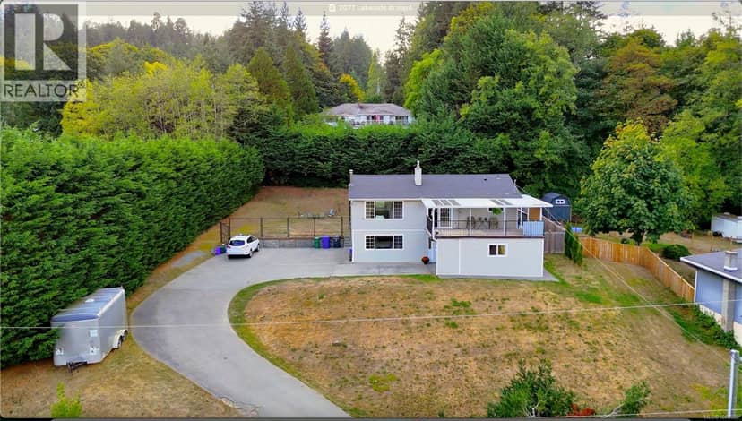 2077 Lakeside Dr — photo 1 of 40