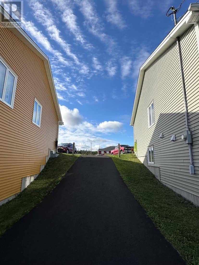 39 Triton Place — photo 12 of 40