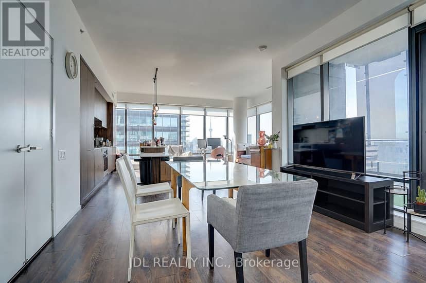 4502 - 5 St Joseph Street, Toronto, photo 6