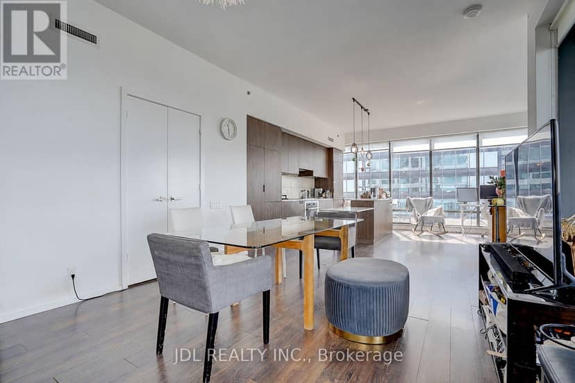 4502 - 5 St Joseph Street, Toronto, photo 7