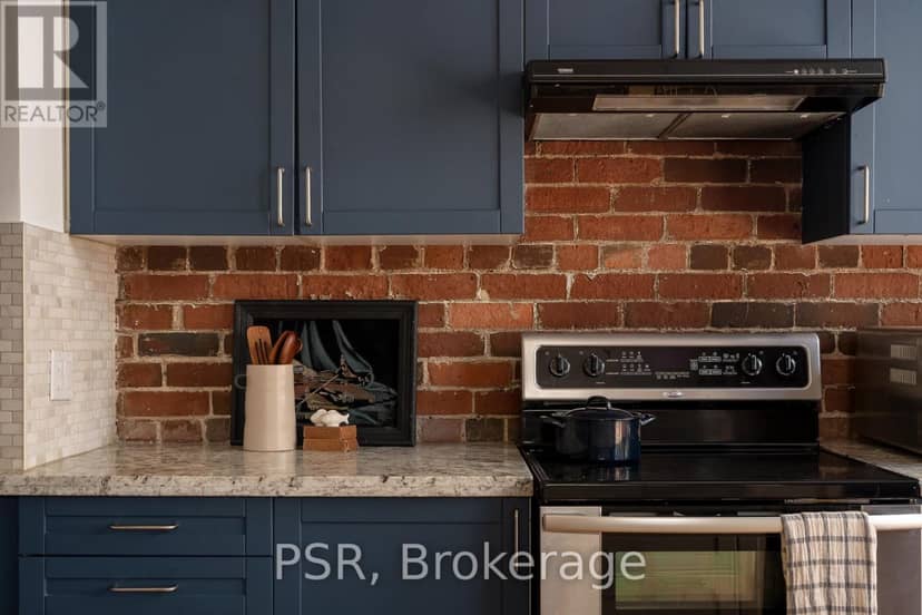 407 - 90 Sherbourne Street — photo 28 of 36