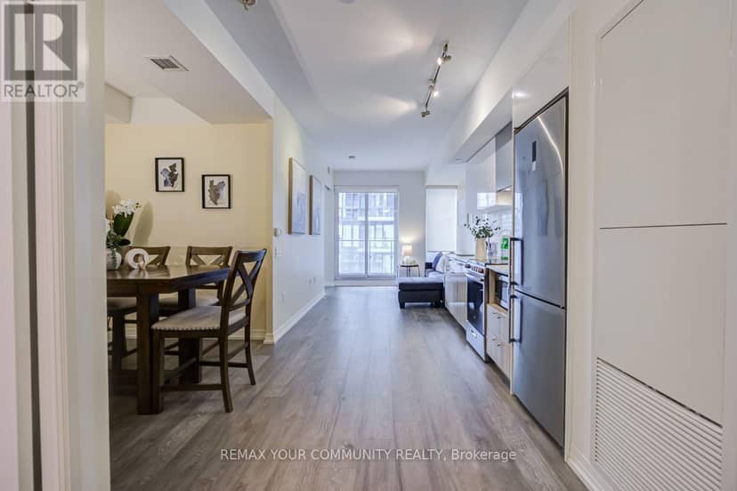 938 - 251 Jarvis Street — photo 8 of 40