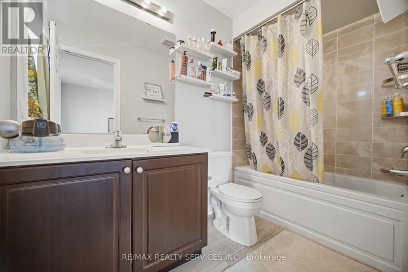 72 Rockman Crescent — photo 27 of 40
