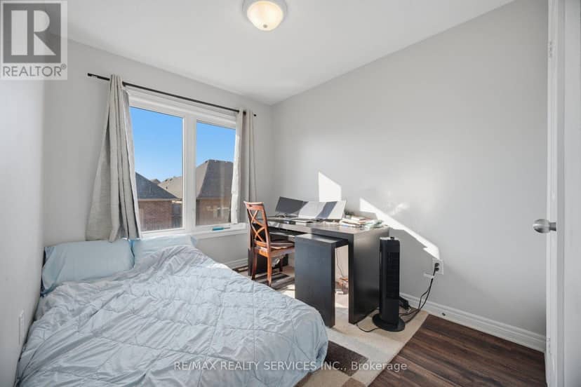 72 Rockman Crescent — photo 29 of 40