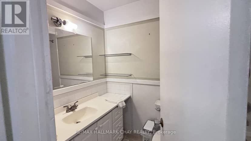 66 - 28 Donald Street — photo 12 of 19