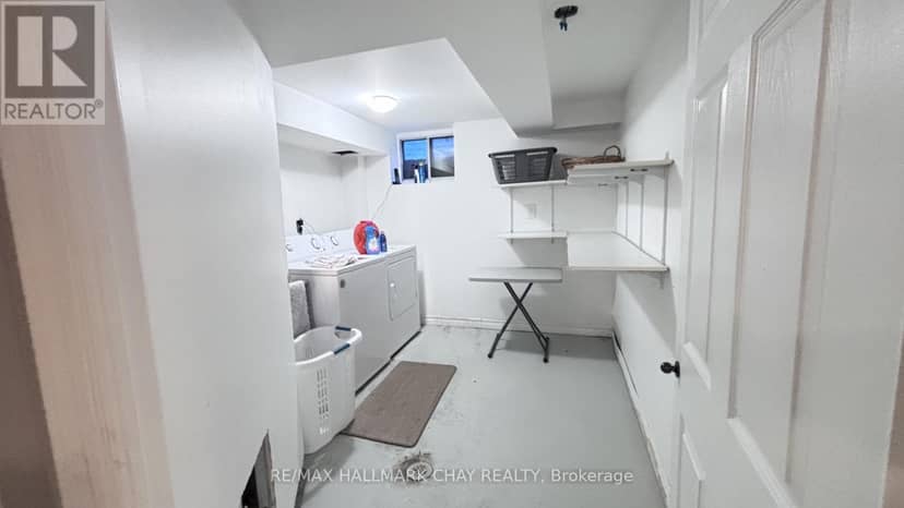 66 - 28 Donald Street — photo 17 of 19