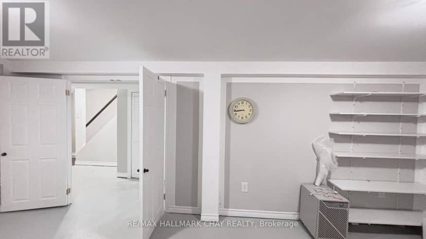 66 - 28 Donald Street — photo 18 of 19