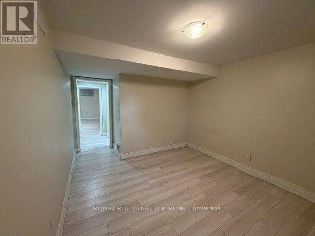 6075 Summer Street — photo 32 of 36