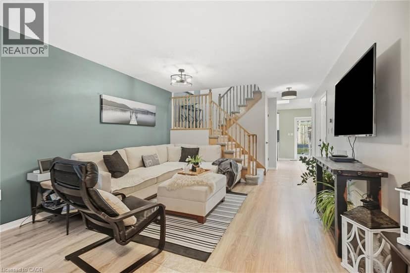 14 KENYON Crescent, Grimsby, photo 8
