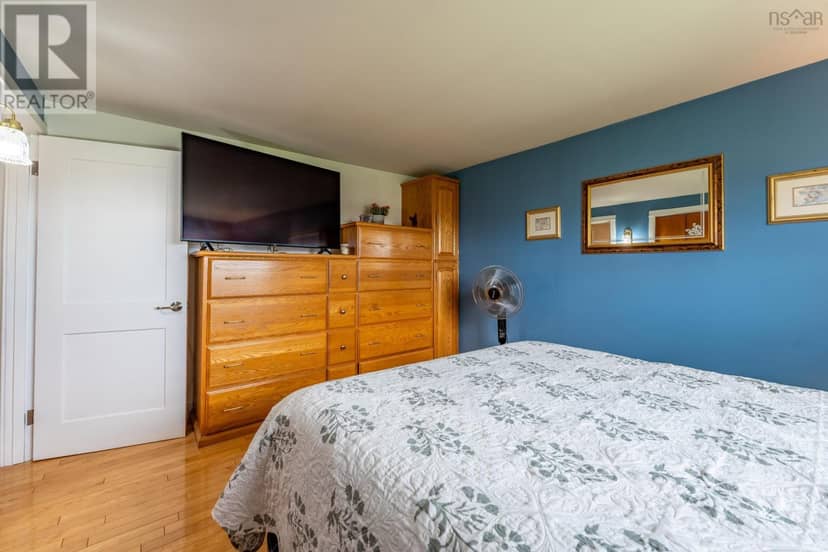 1271 Highway 1 — photo 20 of 40