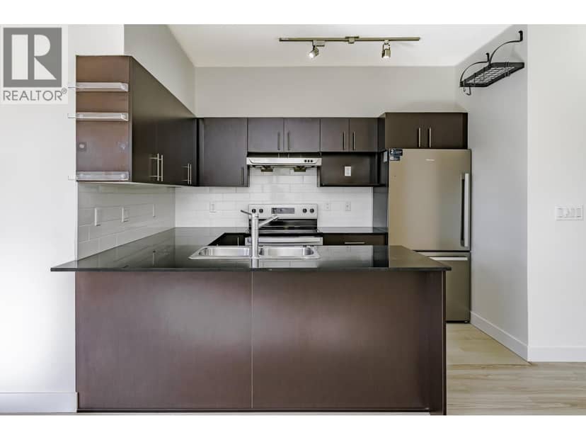 107 1633 MACKAY AVENUE, North Vancouver, photo 3