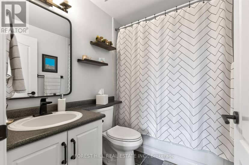 508 - 2 Edith Drive — photo 28 of 36