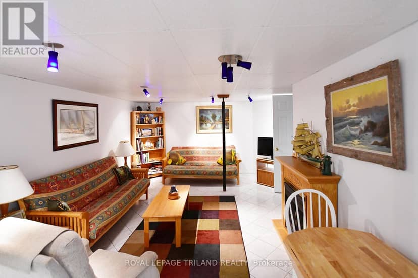 27 Hill Street — photo 27 of 40