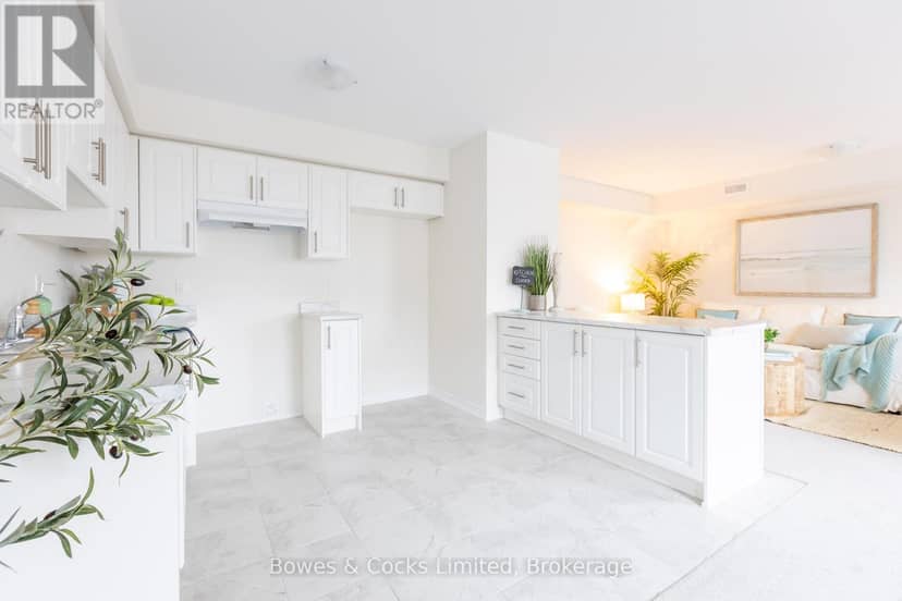 104 - 48 Maple Avenue, Asphodel-Norwood, photo 4