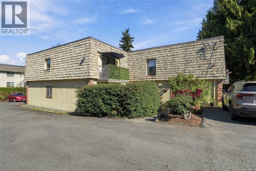 6 129 Sixth Ave E, Qualicum Beach