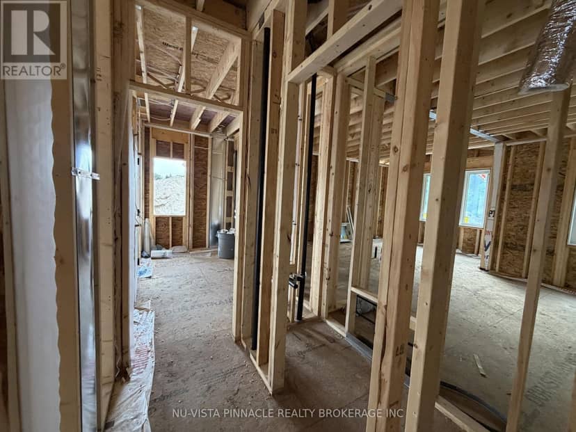 6768 Heathwoods Avenue — photo 13 of 21