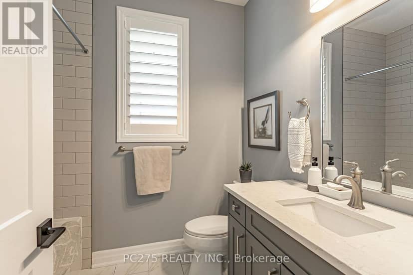 9 Foxborough Place — photo 9 of 40