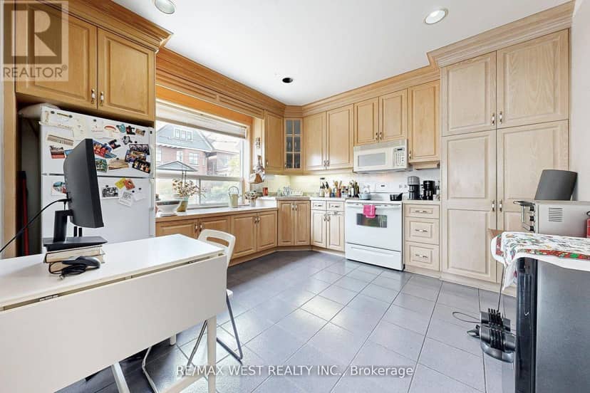 52 Heydon Park Road, Toronto, photo 7