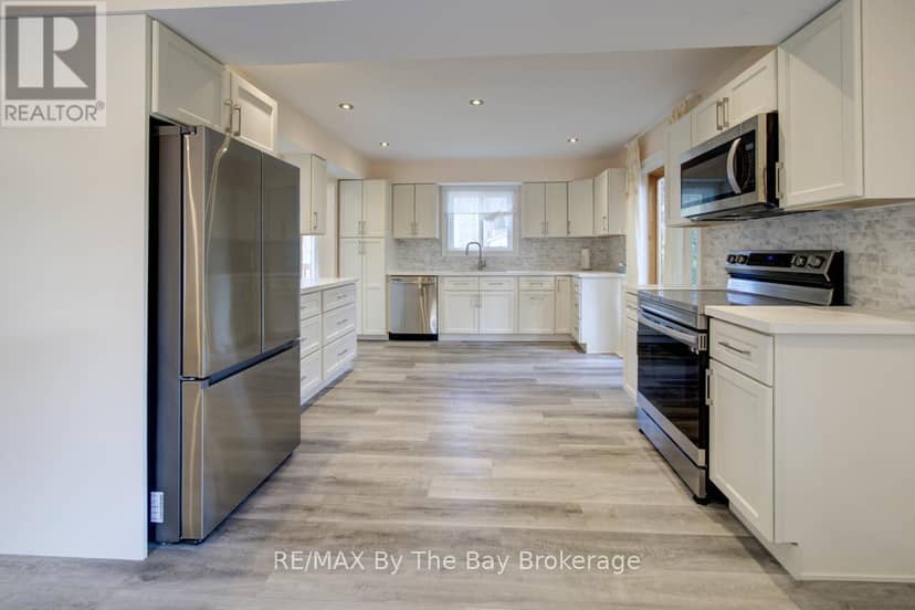 646 Oxbow Park Drive — photo 17 of 40