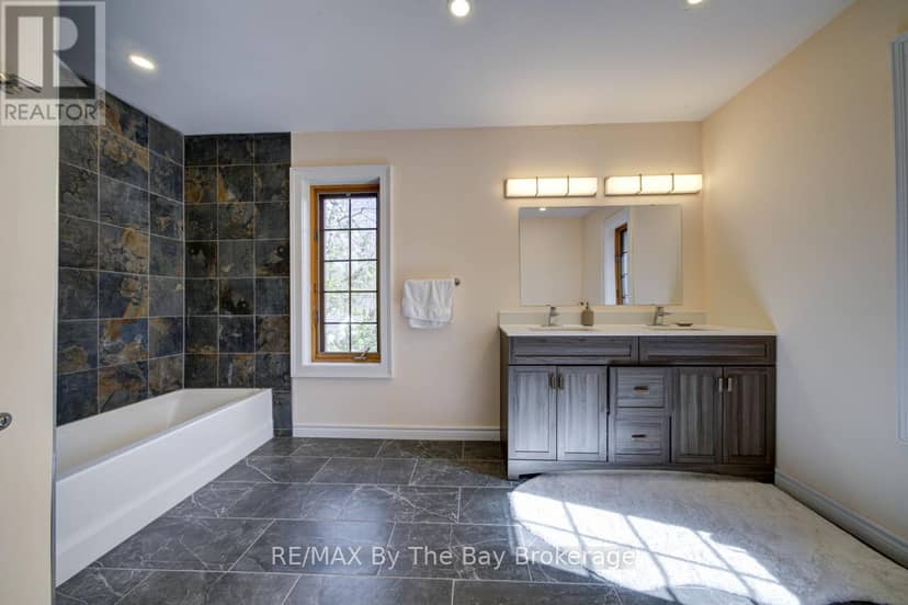 646 Oxbow Park Drive — photo 38 of 40
