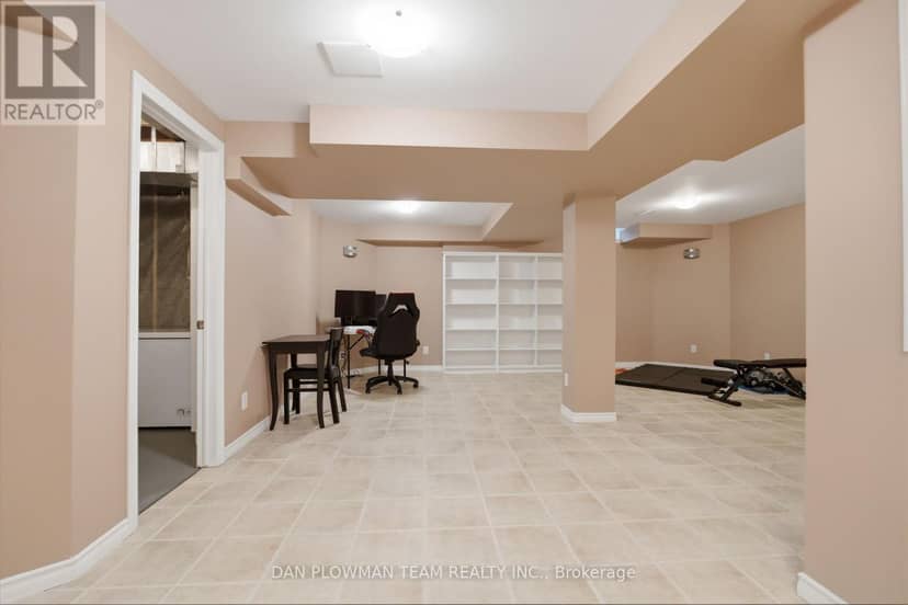 6 Saddlebrook Court — photo 35 of 40