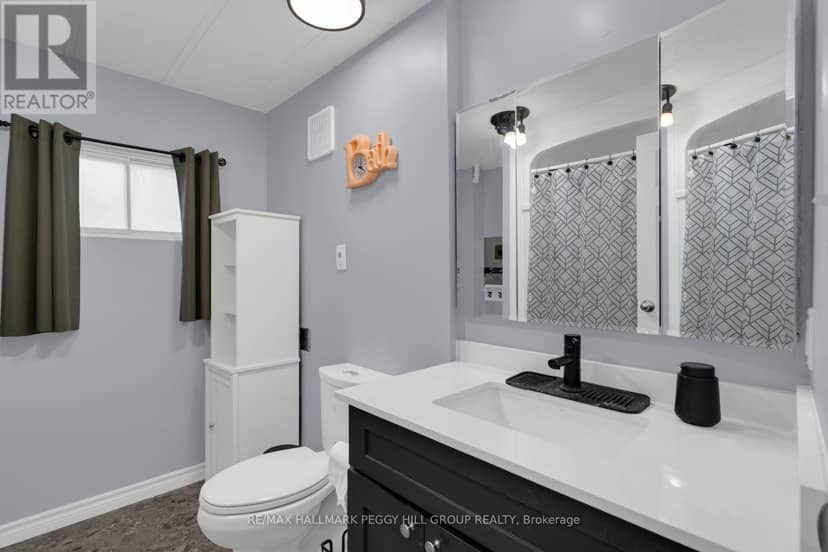 17 Balantrae Drive — photo 13 of 19