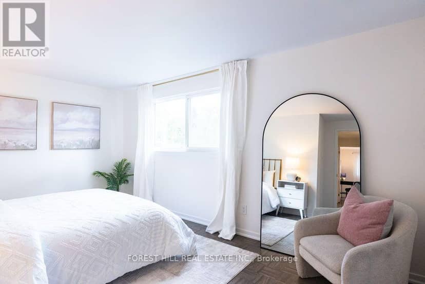 6 Snowshoe Crescent — photo 15 of 30