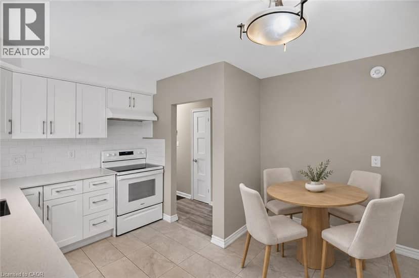 40 CLARENDON Avenue — photo 13 of 40