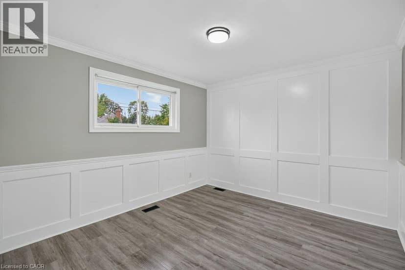 40 CLARENDON Avenue — photo 21 of 40
